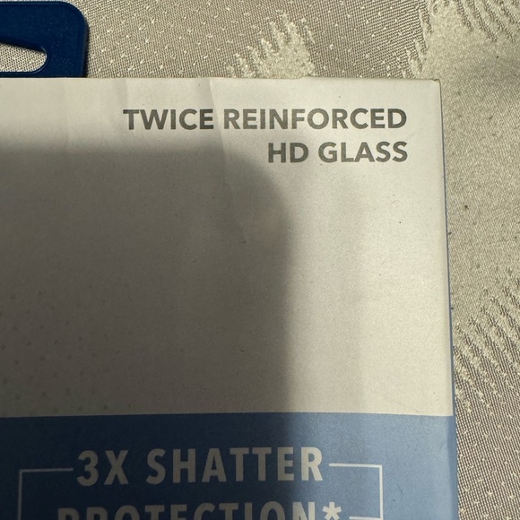 Insignia iPad Hard‎ Screen Protector. New in box. 10th Generation.9H Hardness. - Picture 3 of 11